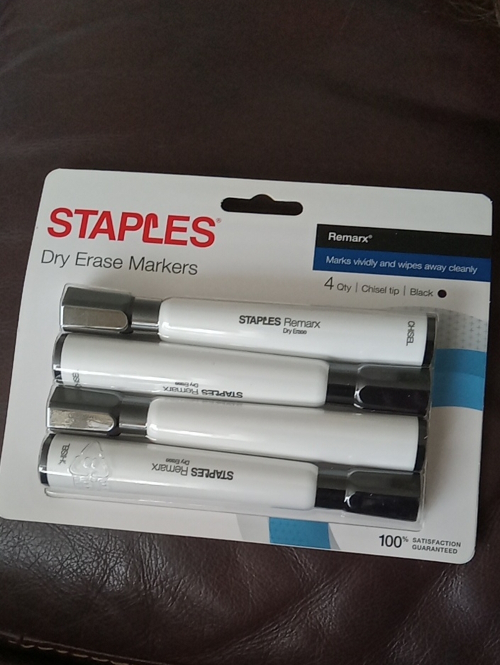 STAPLES Remarx Black Dry Erase Markers - 4 Pack